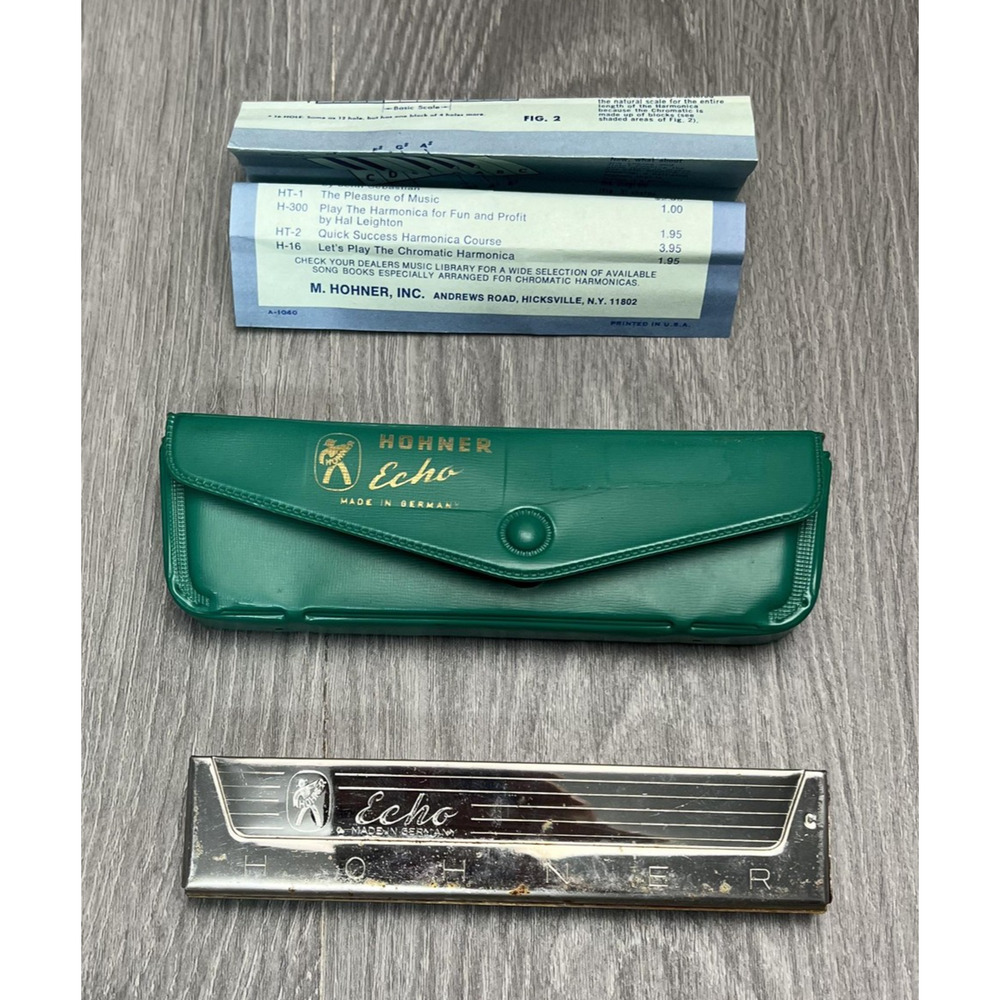 Vintage Hohner Echo Tremolo Harmonica Key C Made In‎ Germany Green Case Booklet